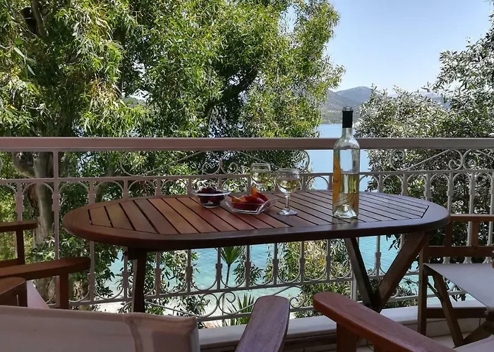 Tzeni Villa