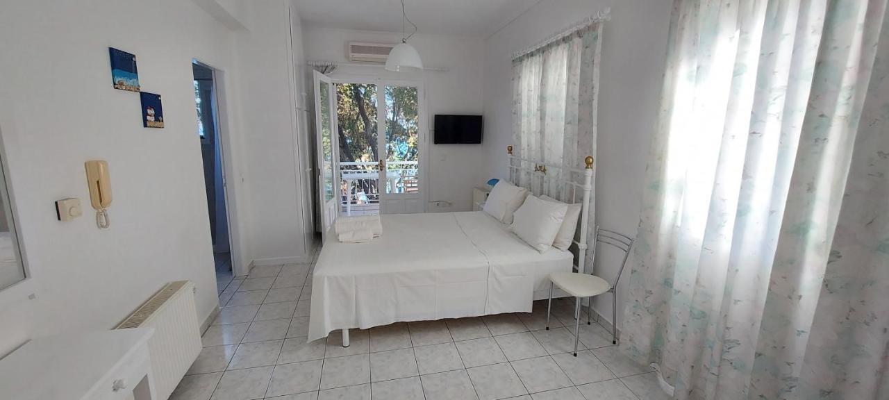 Tzeni Lygia (Lefkada)
