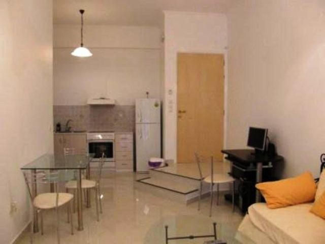 Tzeni Appartement *