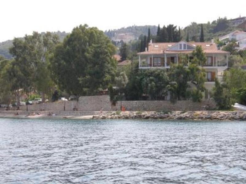 Tzeni Lygia (Lefkada)